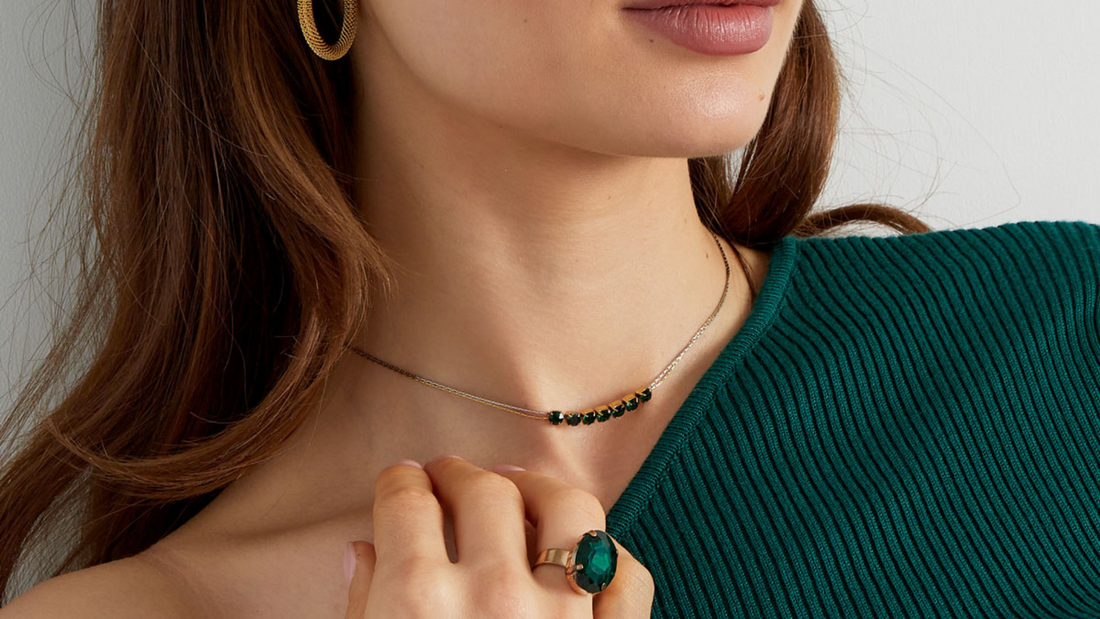 Hoe combineer je gouden en zilveren sieraden?